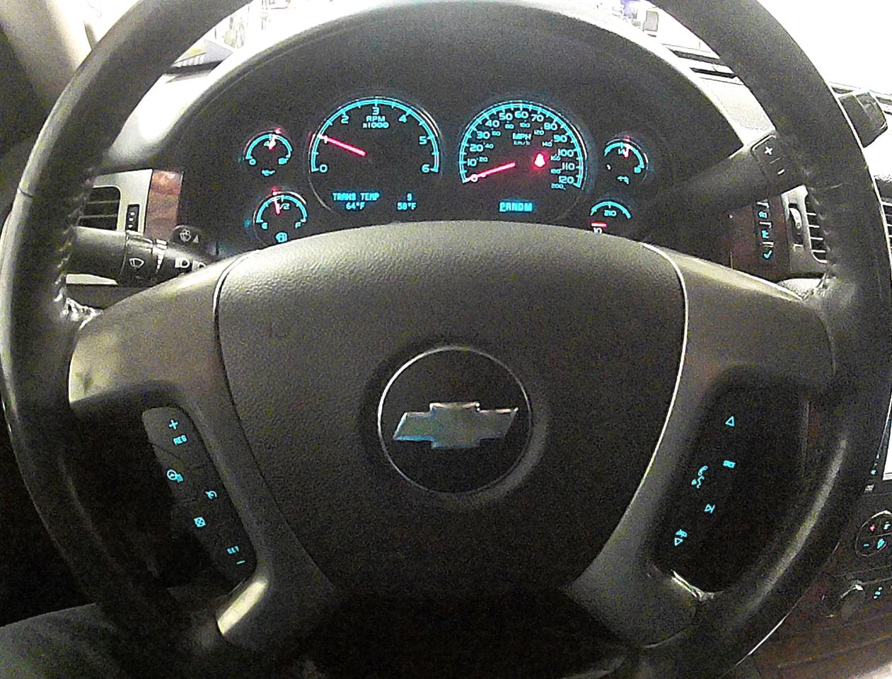 Chevrolet Avalanche LTZ 4WD 2012