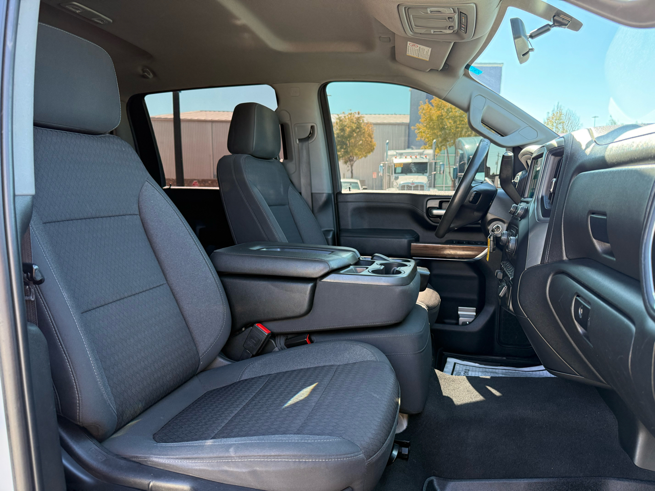 Chevrolet Silverado 2500HD 4WD Crew Cab 159" LT 2021