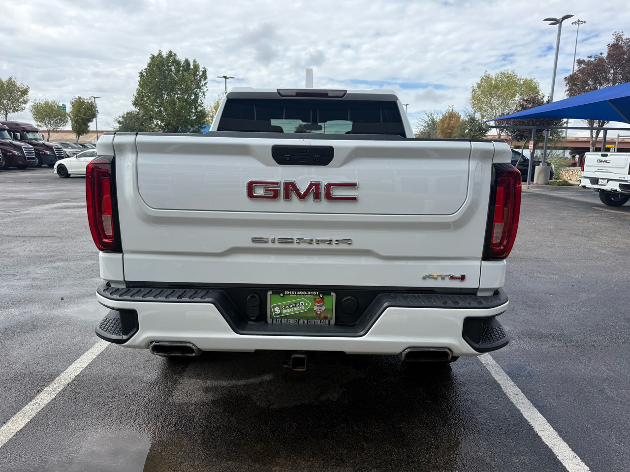 GMC Sierra 1500 4WD Crew Cab 147" AT4 2021