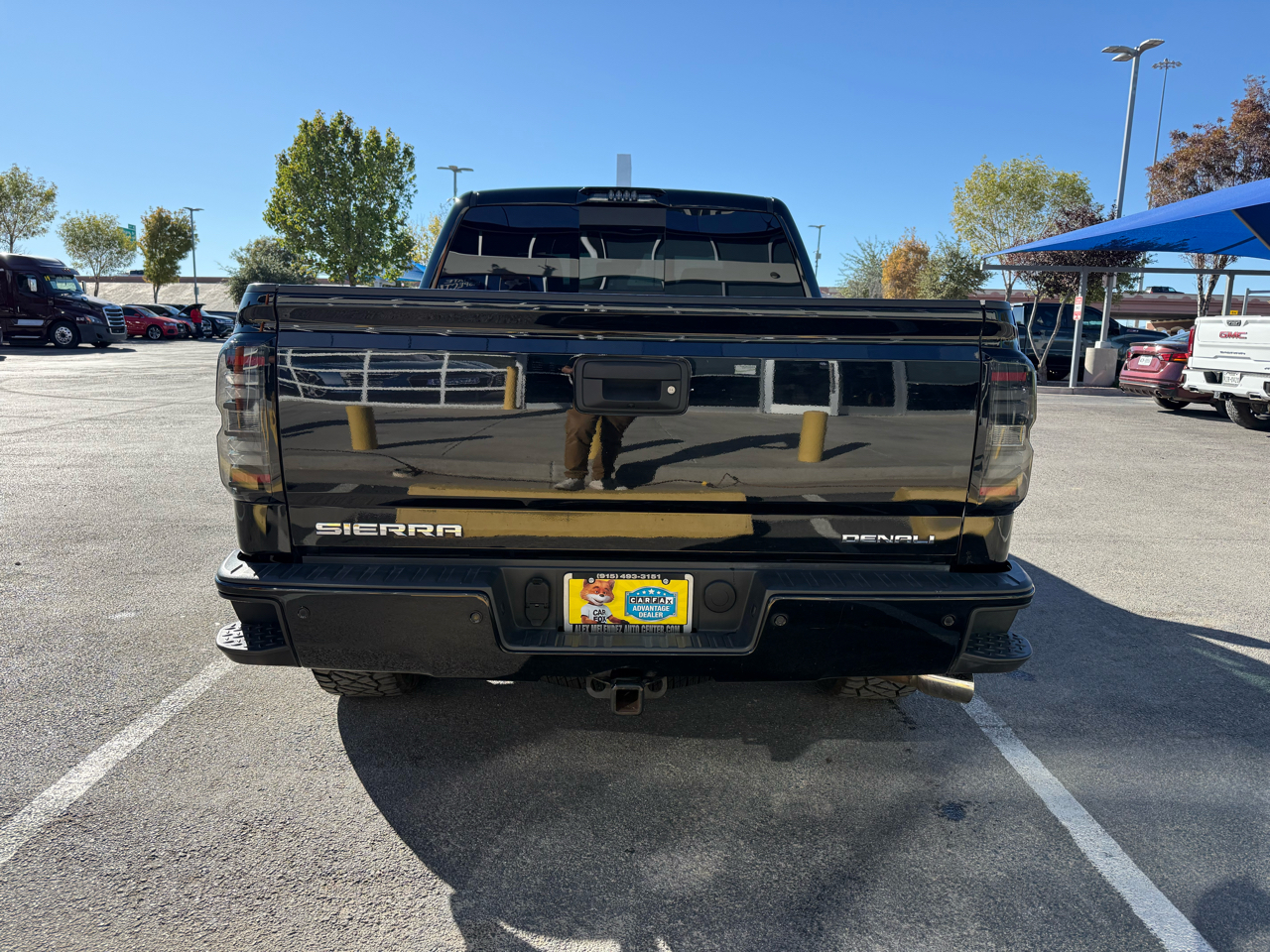GMC Sierra 1500 4WD Crew Cab 143.5" Denali 2014