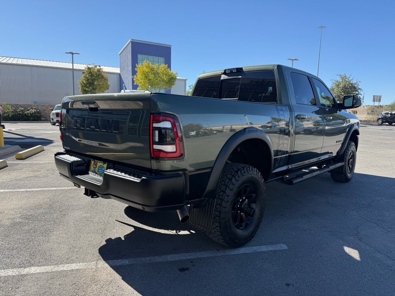 RAM 2500 Power Wagon 4x4 Crew Cab 6'4" Box 2022