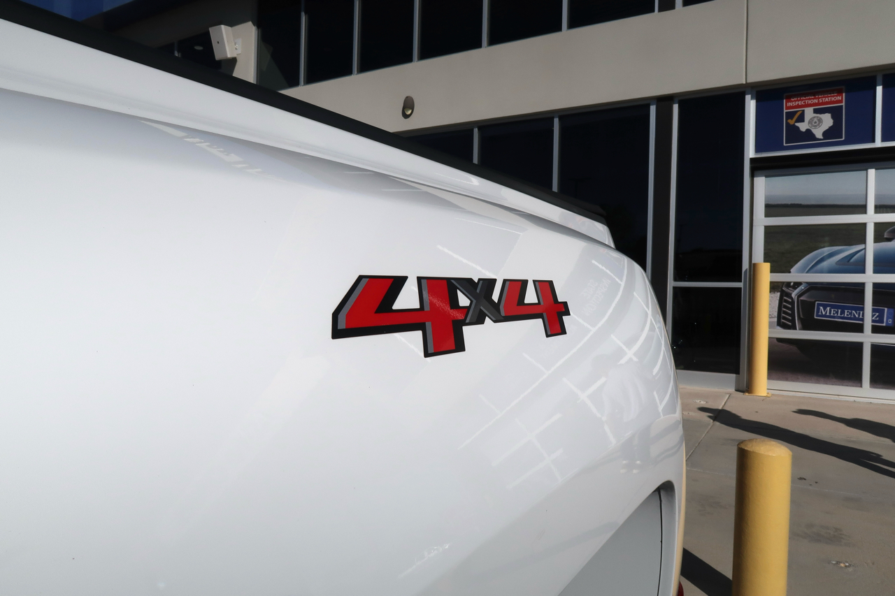 Chevrolet Silverado 3500HD 4WD Crew Cab 153.7" LTZ 2018