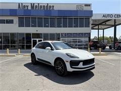 2023 Porsche Macan 