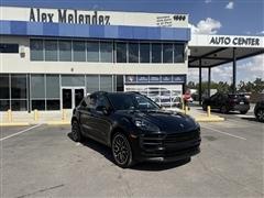 2019 Porsche Macan 
