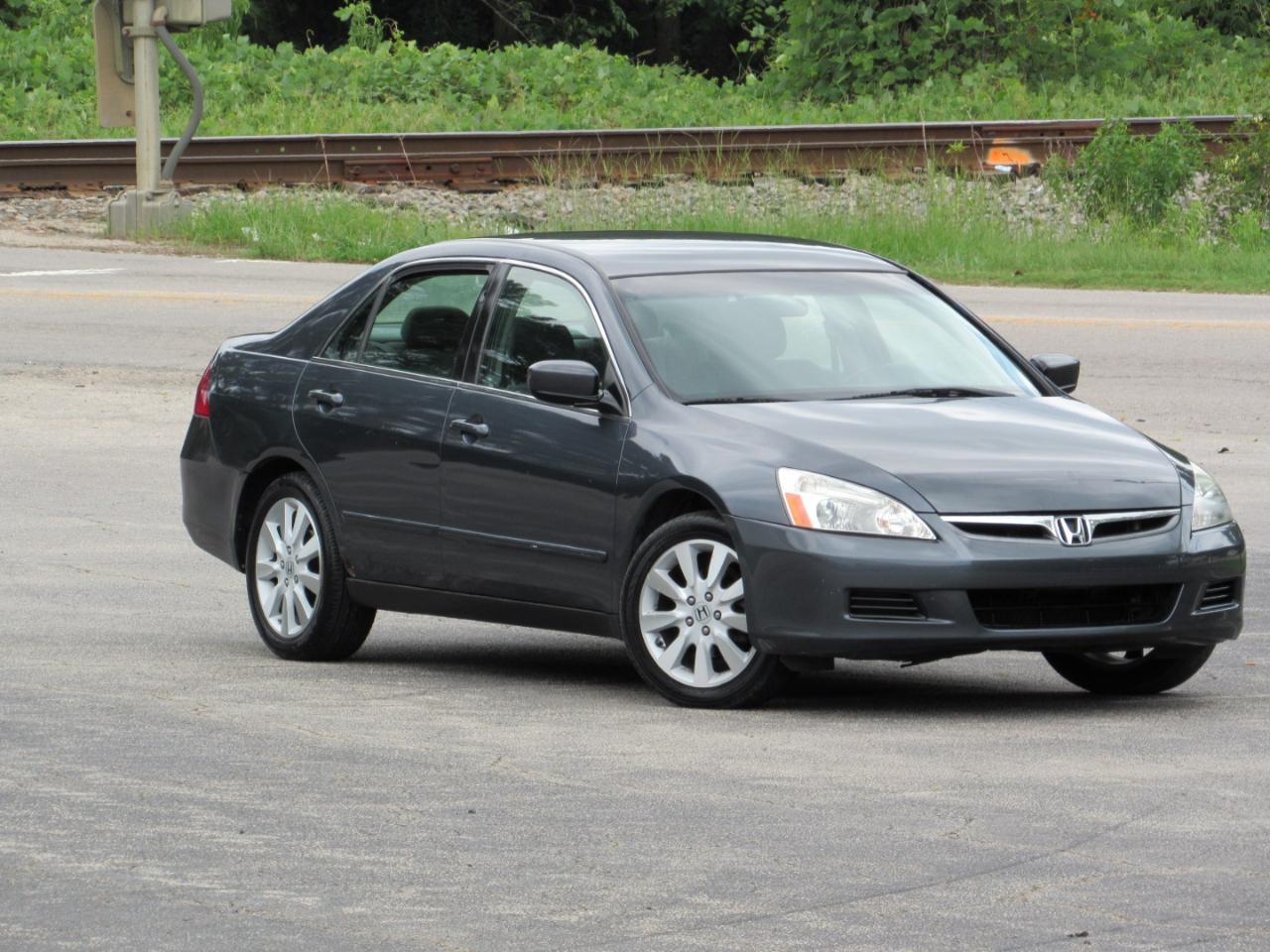 Used 2007 Honda Accord Sdn 4dr V6 AT LX SE for Sale in Raleigh NC 27616