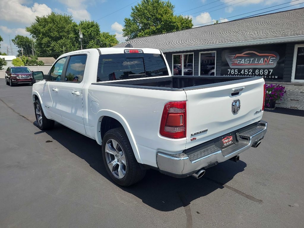 RAM 1500 Laramie 4x4 Crew Cab 5'7" Box 2021