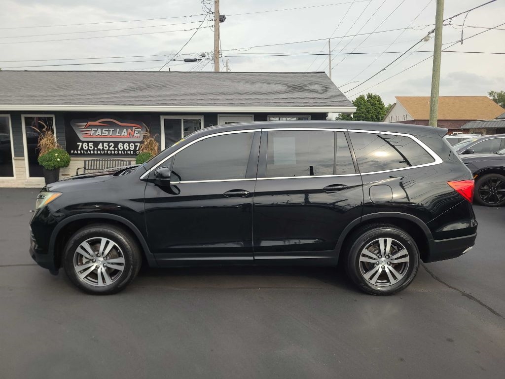 2017 Honda Pilot EX-L photo 2