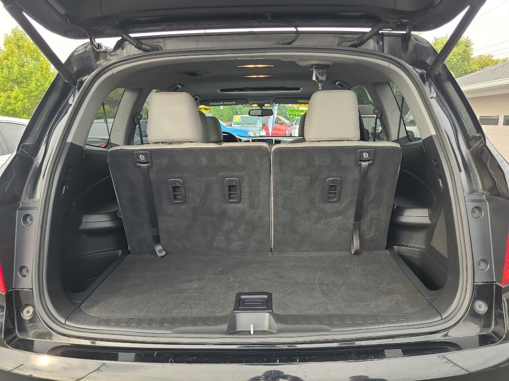 2017 Honda Pilot EX-L photo 15
