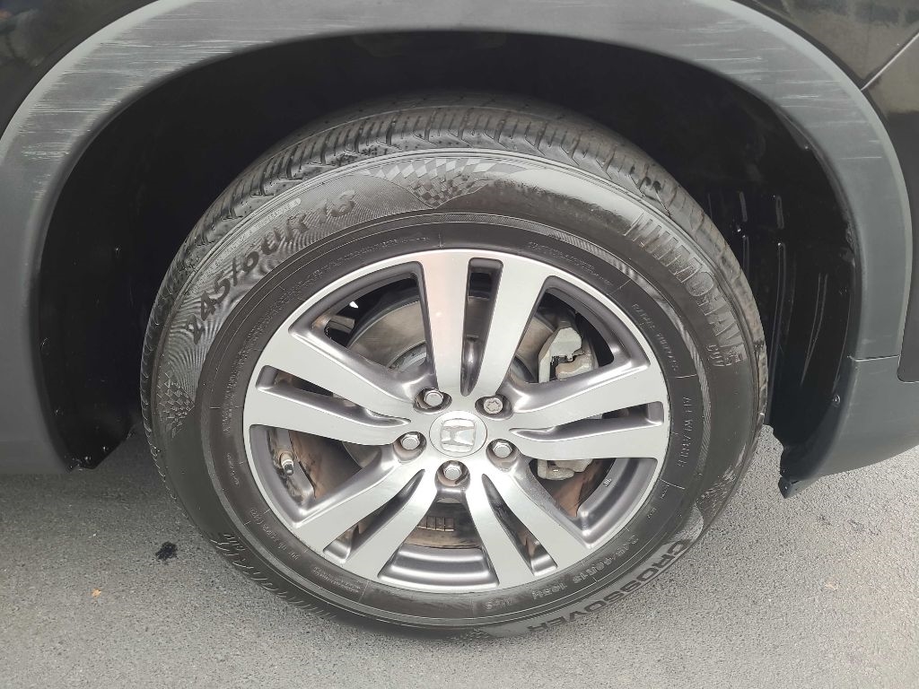 2017 Honda Pilot EX-L photo 40