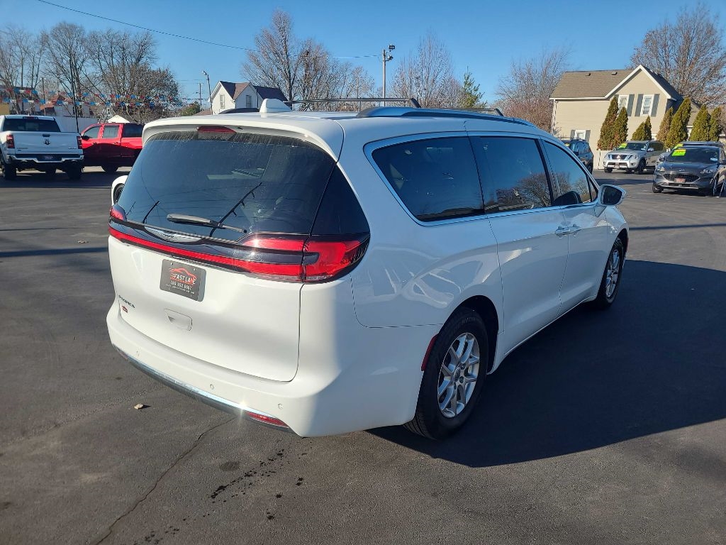 Chrysler Pacifica Touring L FWD 2021