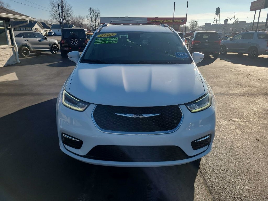 Chrysler Pacifica Touring L FWD 2021