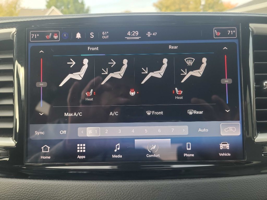 Chrysler Pacifica Touring L FWD 2021