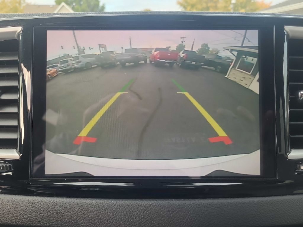 Chrysler Pacifica Touring L FWD 2021