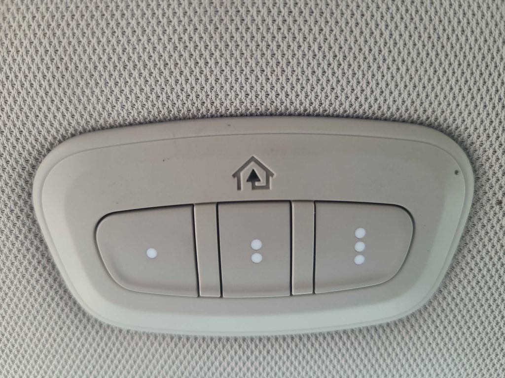 Chrysler Pacifica Touring L FWD 2021