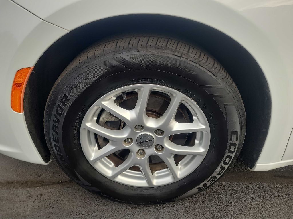 Chrysler Pacifica Touring L FWD 2021