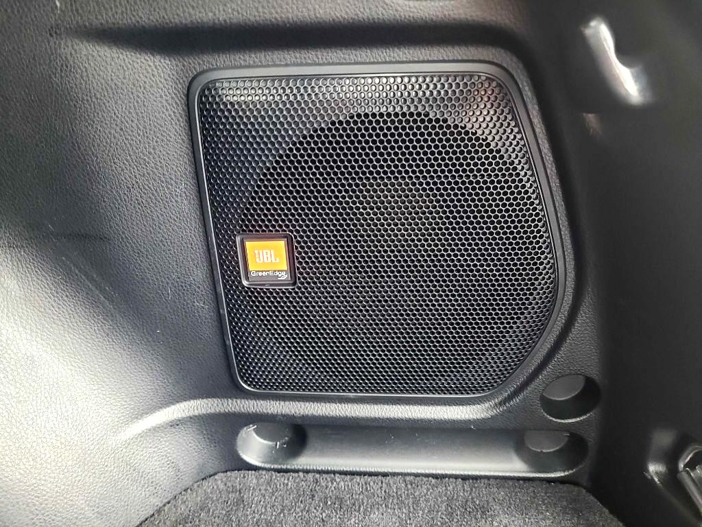 Toyota RAV4 Hybrid Limited AWD (Natl) 2017