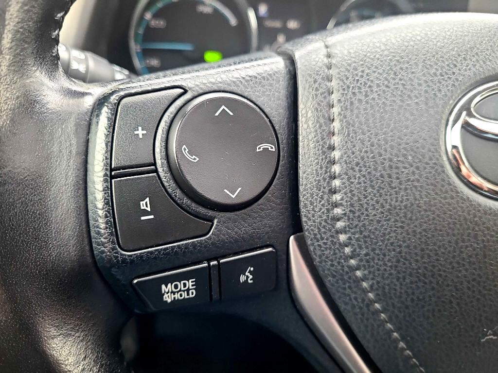 Toyota RAV4 Hybrid Limited AWD (Natl) 2017