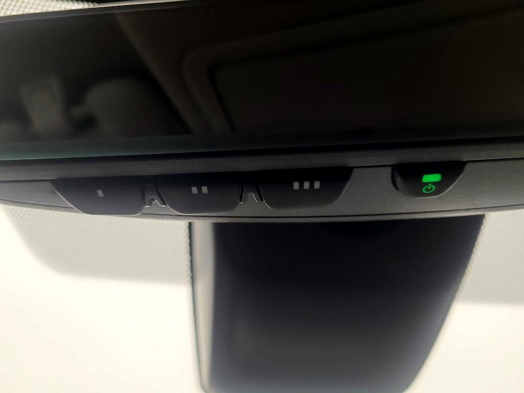 Toyota RAV4 Hybrid Limited AWD (Natl) 2017