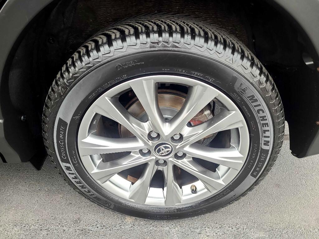 Toyota RAV4 Hybrid Limited AWD (Natl) 2017