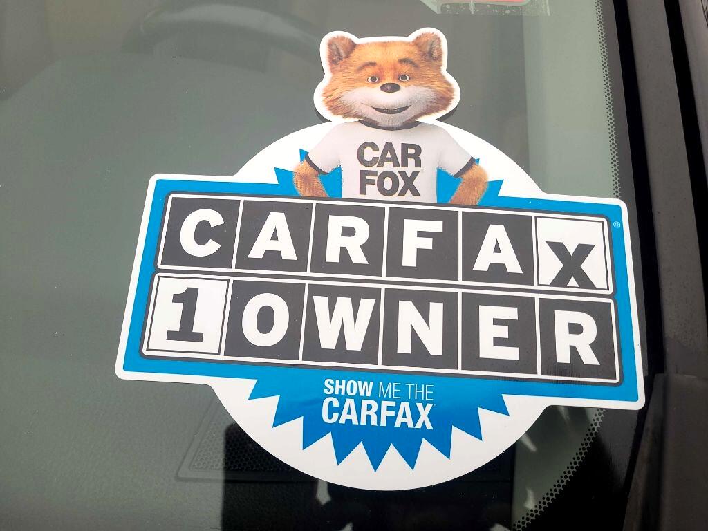 Toyota RAV4 Hybrid Limited AWD (Natl) 2017