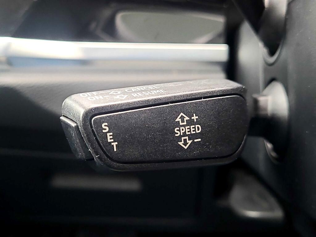 Audi Q3 Premium Plus 45 TFSI quattro 2020