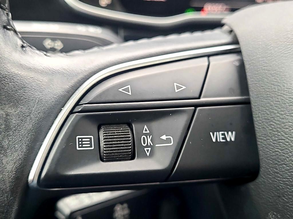 Audi Q3 Premium Plus 45 TFSI quattro 2020