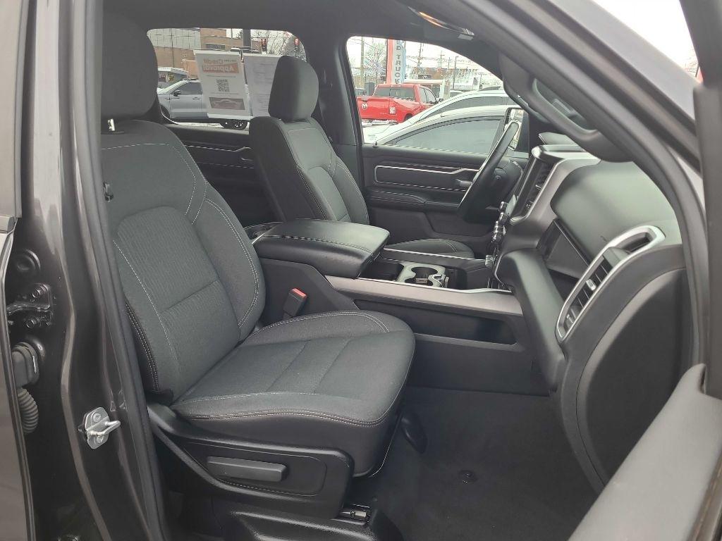 RAM 1500 Big Horn/Lone Star 4x4 Crew Cab 5'7" Box 2019