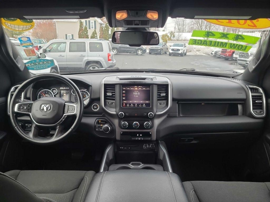 RAM 1500 Big Horn/Lone Star 4x4 Crew Cab 5'7" Box 2019