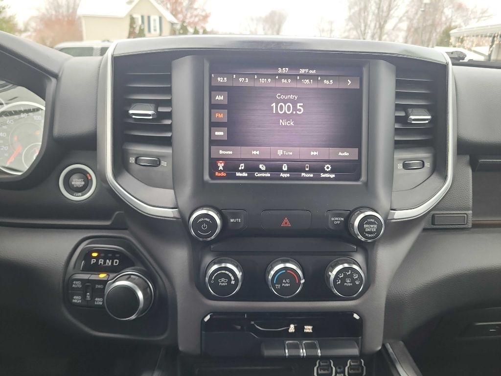 RAM 1500 Big Horn/Lone Star 4x4 Crew Cab 5'7" Box 2019