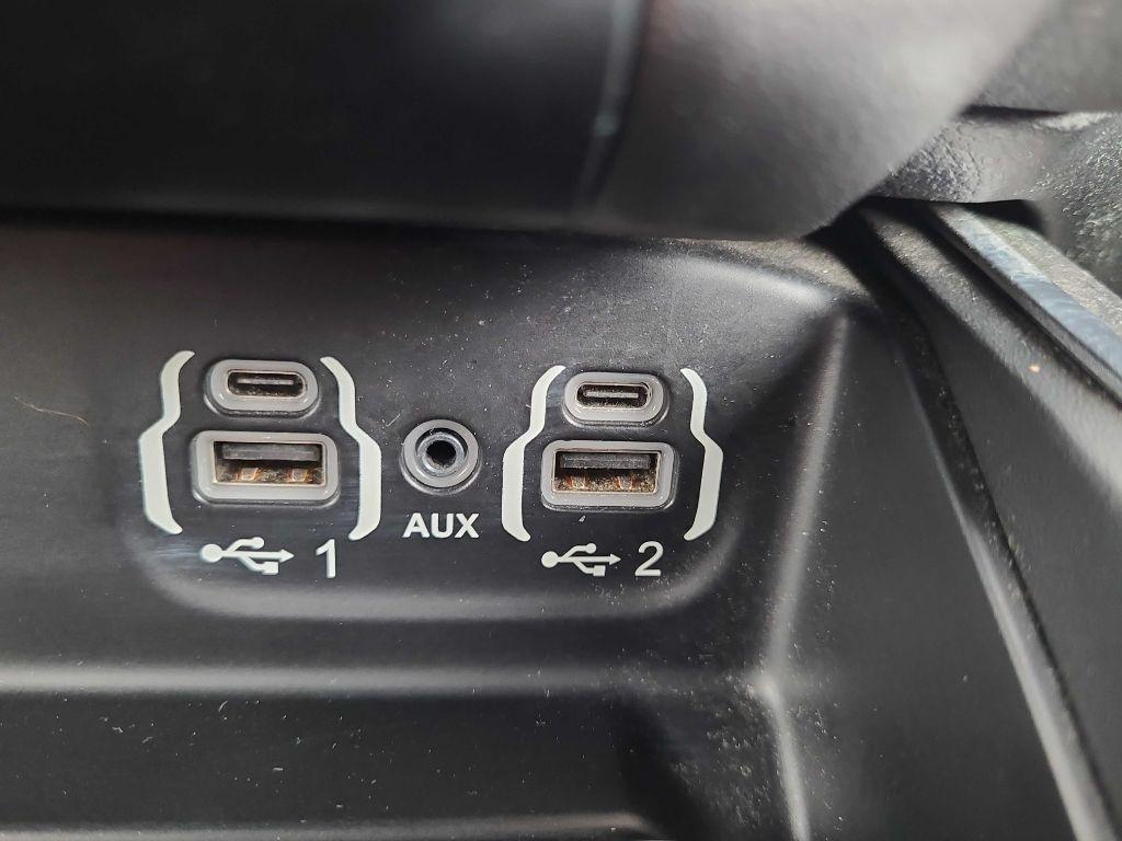 RAM 1500 Big Horn/Lone Star 4x4 Crew Cab 5'7" Box 2019