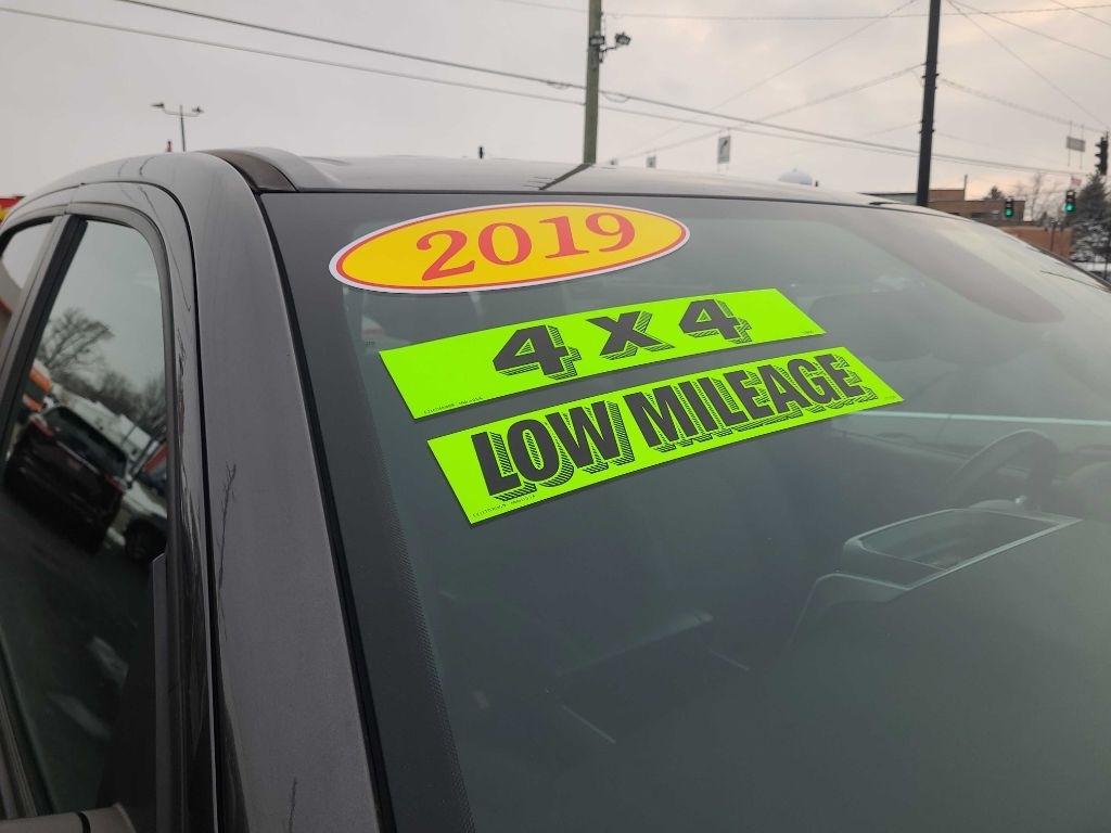 RAM 1500 Big Horn/Lone Star 4x4 Crew Cab 5'7" Box 2019