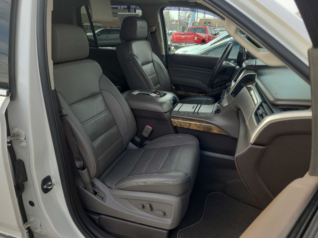 GMC Yukon 4WD 4dr Denali 2017