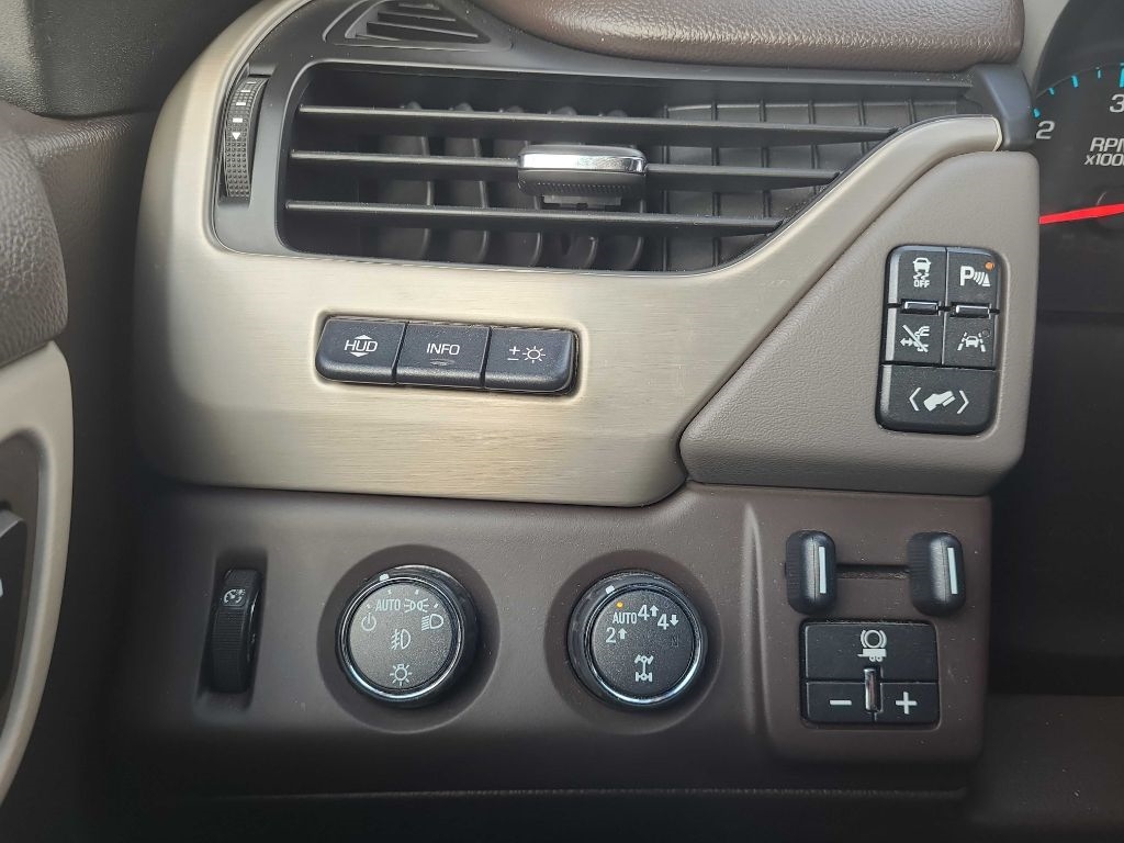 GMC Yukon 4WD 4dr Denali 2017