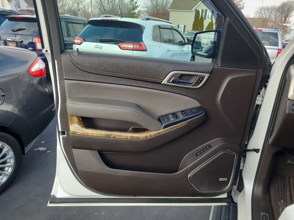 GMC Yukon 4WD 4dr Denali 2017