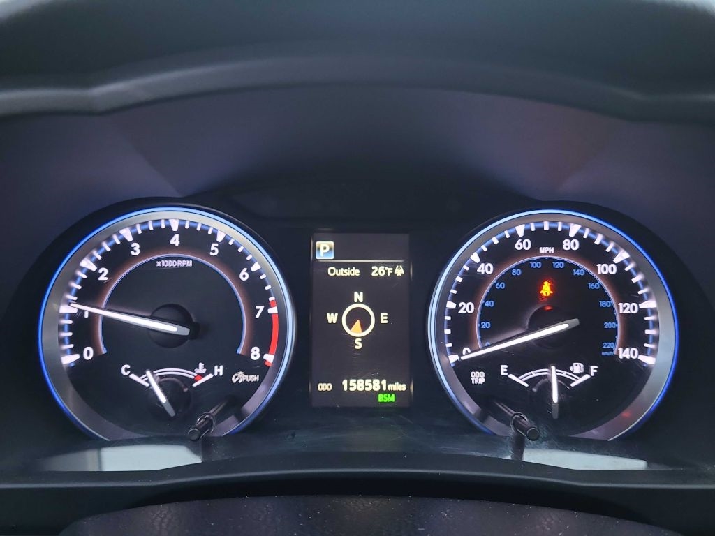 Toyota Highlander SE V6 AWD (Natl) 2018