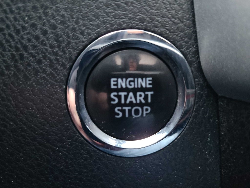 Toyota Highlander SE V6 AWD (Natl) 2018