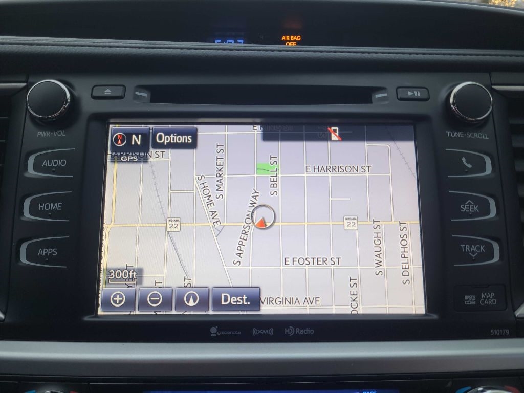 Toyota Highlander SE V6 AWD (Natl) 2018