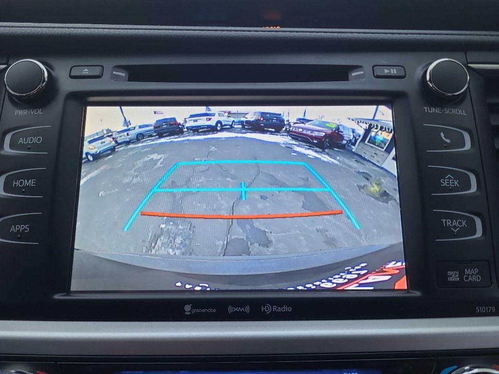 Toyota Highlander SE V6 AWD (Natl) 2018