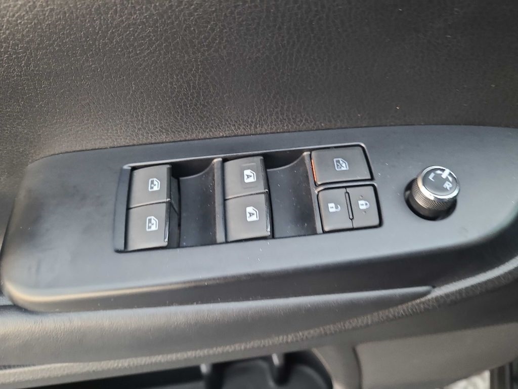 Toyota Highlander SE V6 AWD (Natl) 2018