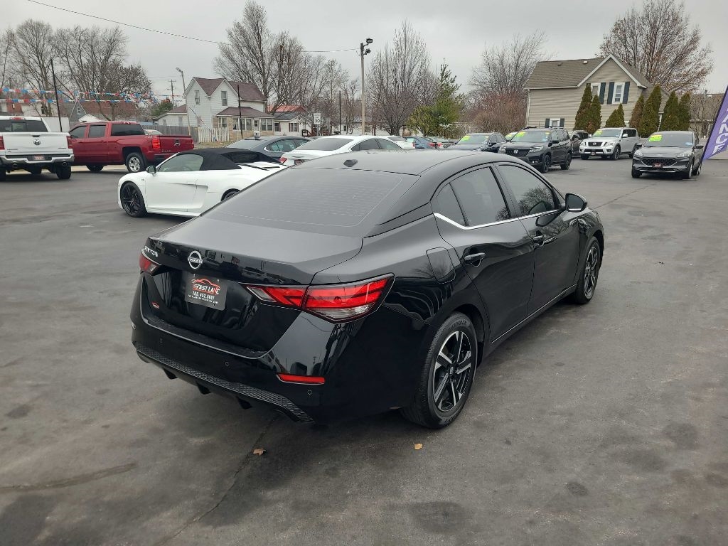 Nissan Sentra SV CVT 2025