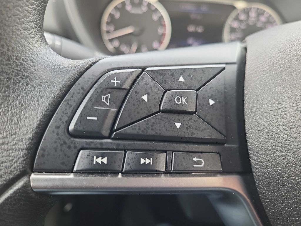 Nissan Sentra SV CVT 2025