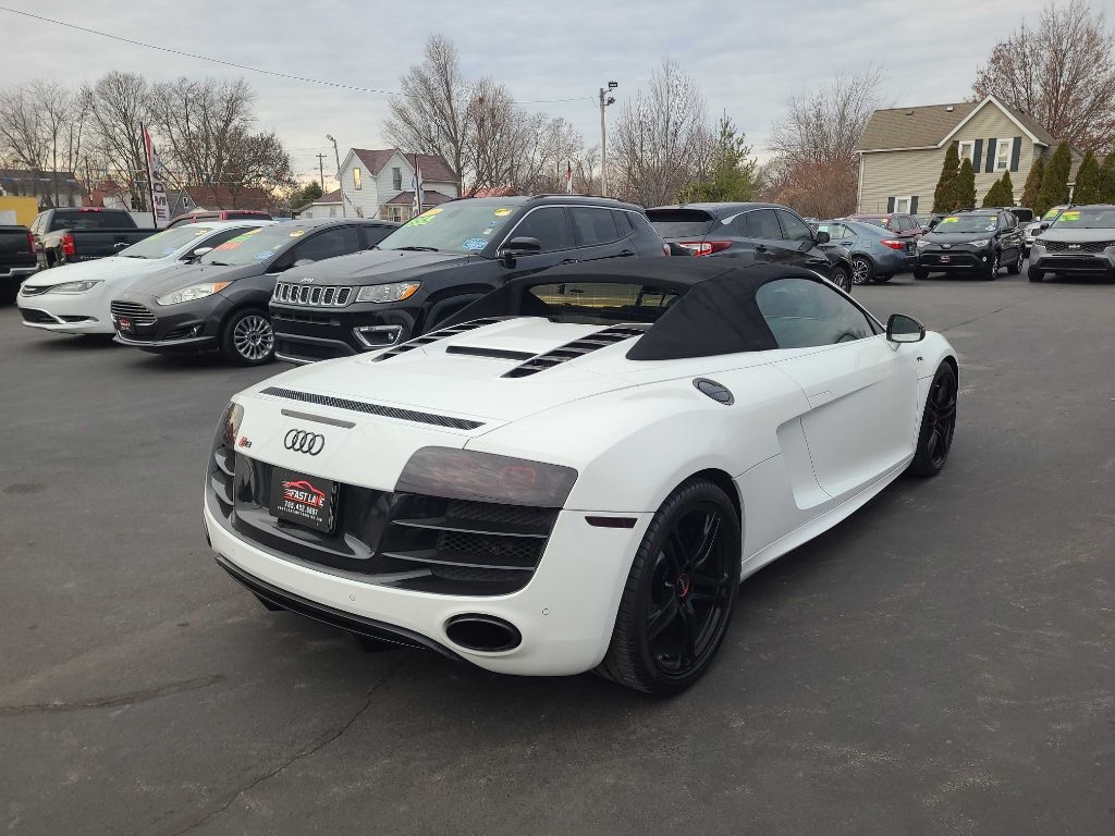 Audi R8 2dr Conv Auto quattro Spyder 5.2L 2012