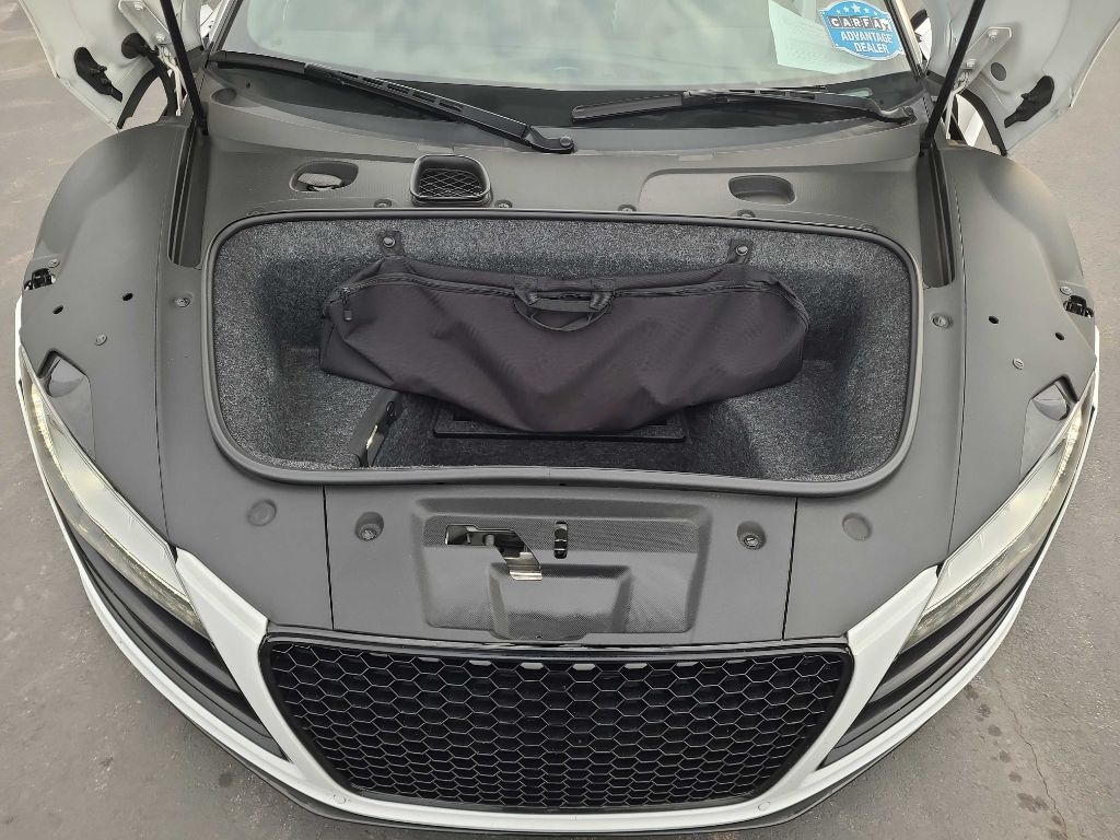 Audi R8 2dr Conv Auto quattro Spyder 5.2L 2012