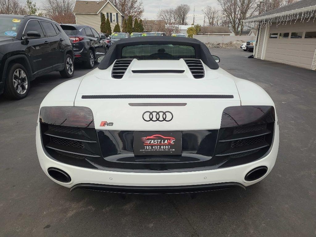 Audi R8 2dr Conv Auto quattro Spyder 5.2L 2012