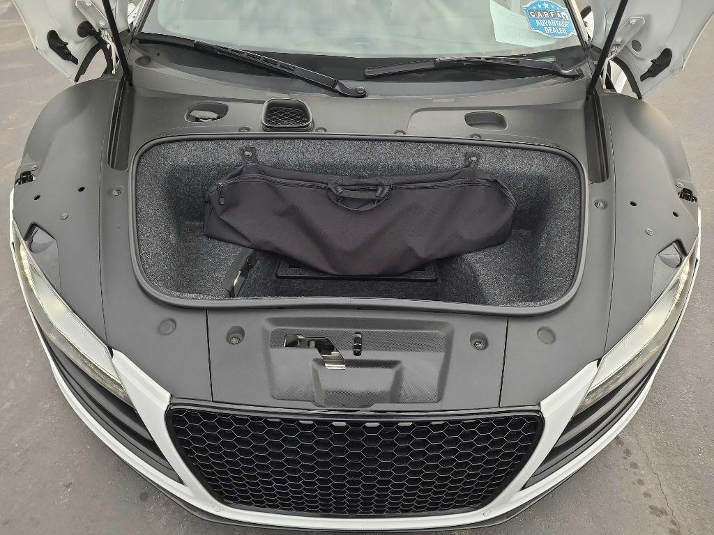 Audi R8 2dr Conv Auto quattro Spyder 5.2L 2012