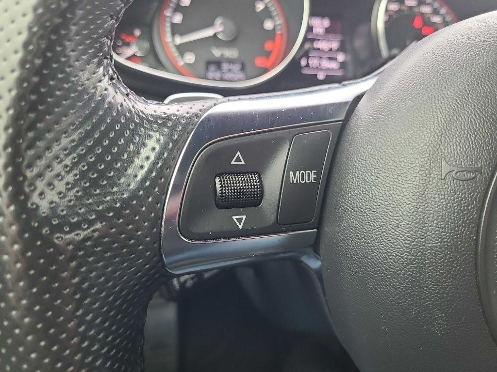 Audi R8 2dr Conv Auto quattro Spyder 5.2L 2012