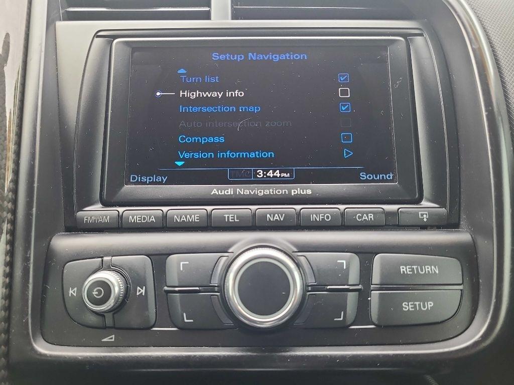 Audi R8 2dr Conv Auto quattro Spyder 5.2L 2012