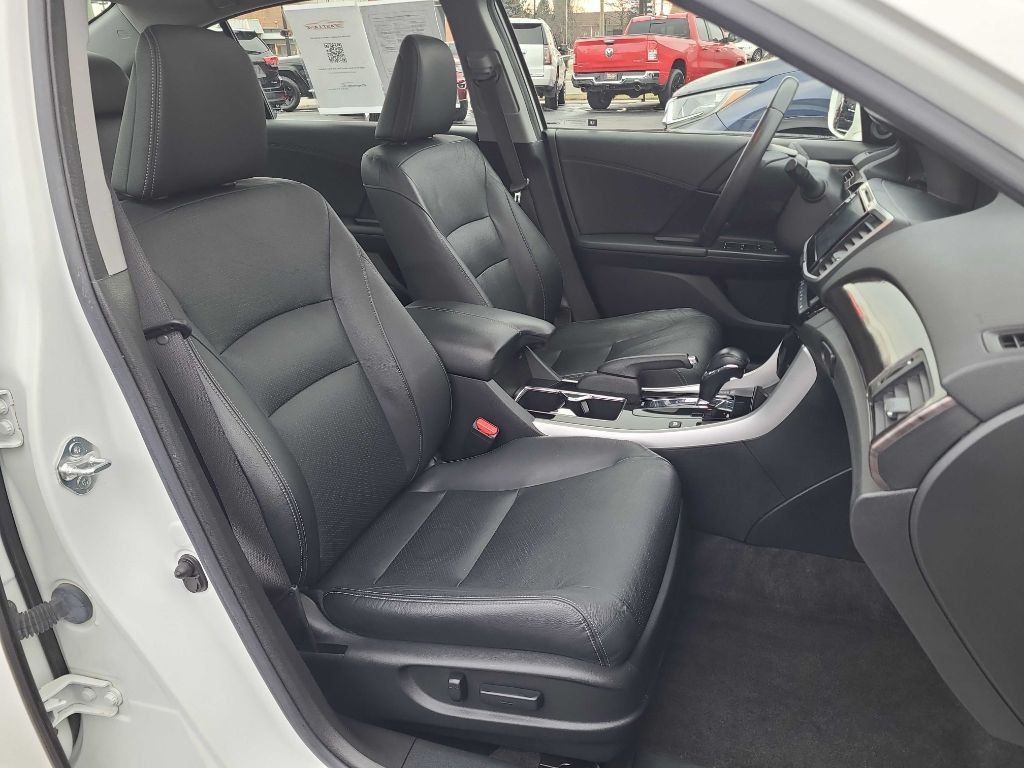 Honda Accord Hybrid EX-L Sedan 2017