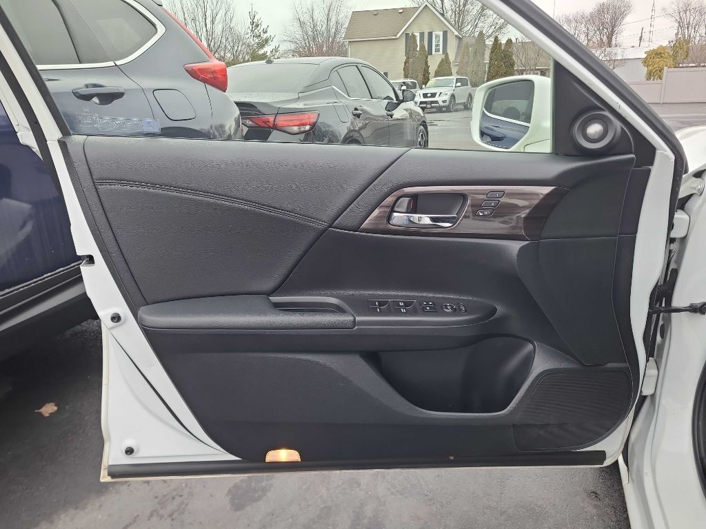 Honda Accord Hybrid EX-L Sedan 2017