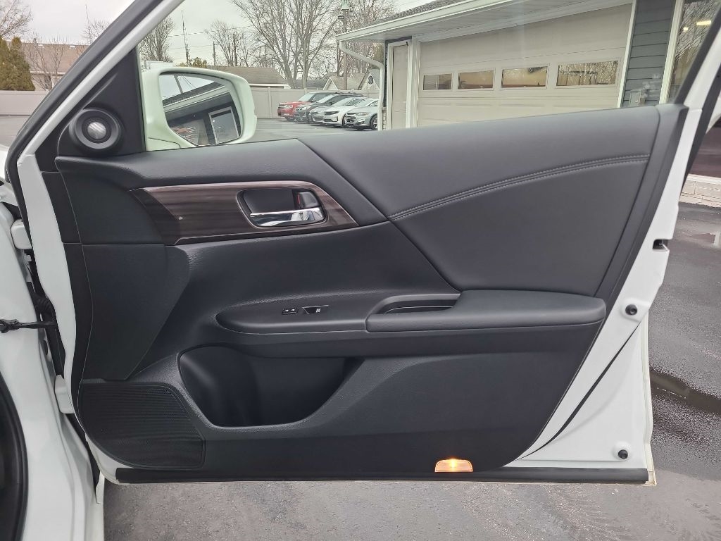 Honda Accord Hybrid EX-L Sedan 2017